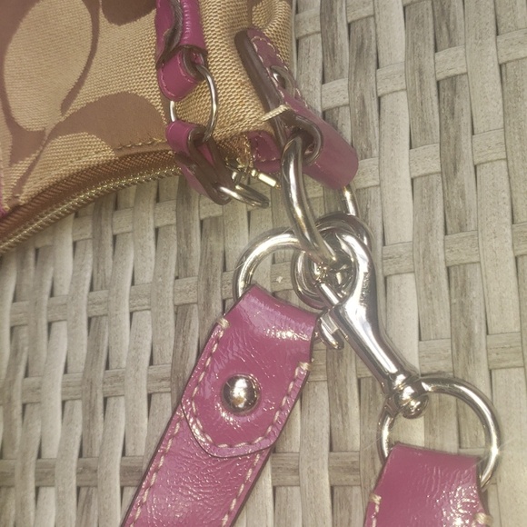 ❤COACH Signature Stripe Demi Top Handle (NWOT) - Picture 14 of 15